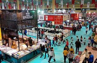 Ege’nin en büyük kitap fuarı kapılarını 4....