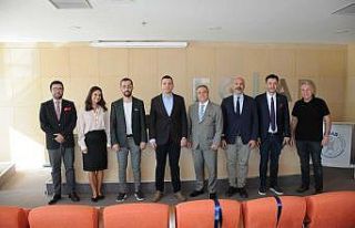 EGİAD ve İzmir Tarihi Kemeraltı Esnaf Derneği...