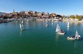 Eğirdirli yelkenciler milli takım için mücadele...