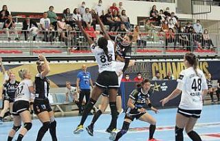 EHF Kadınlar Şampiyonlar Ligi: Kastamonu Belediyespor:...