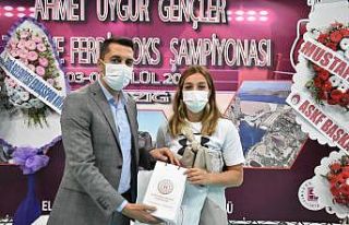 Elazığ Gençlik ve Spor İl Müdürü Eren, Buse...