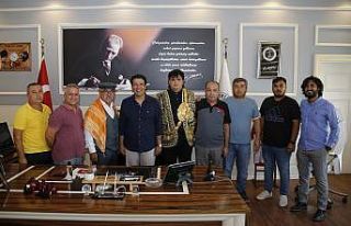 Elmalı güreş ağasının ilk ziyareti Başkan Genç’e...