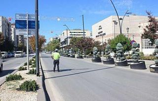 Emniyet Müdürlüğü yakınlarında bomba paniği