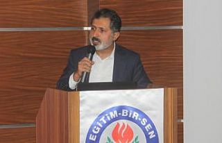 Erzincan’da eğitimciler İl Divan Kurulu Toplantısı’nda...