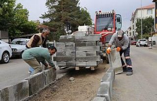 Erzincan’da yol yapım ve onarım çalışmaları...