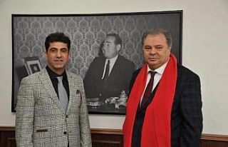 Eski Bakan Yüksel Yalova ADÜ’de dekan oldu