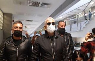 Eski eşini darp ettiği iddia edilen Özcan Deniz...