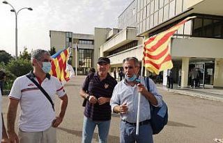 Eski Katalonya Özerk Hükümet Başkanı Puigdemont...