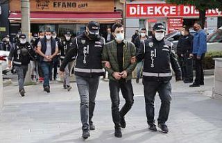Eskişehir’de kaçak silah operasyonu: 9 gözaltı