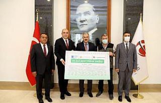 ESO üyelerinden yanan ormanların yeşermesi için...