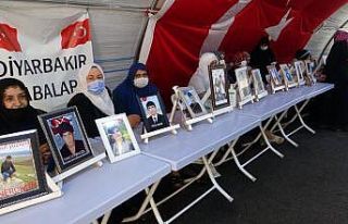 Evlat nöbetinde ailelerin direnişi devam ediyor