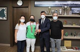 Fadıloğlu, Türkiye şampiyonunu ağırladı