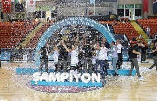 Federasyon Kupası’nın şampiyonu Manisa Büyükşehir...