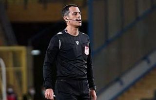 Fenerbahçe-Sivasspor maçının VAR’ı Alper Ulusoy