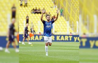 Fenerbahçe’de yeni transfer Rossi ilk 11’de