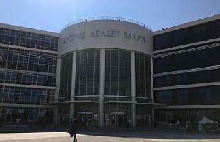 FETÖ/PDY’ye yardımda bulunan 3 sanığa 2 yıl...