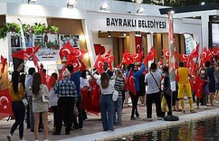 Fuarda Bayraklı’ya yoğun ilgi