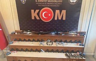 Gaziantep merkezli toplu silah kaçakçılığı operasyonunda...