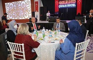 Gaziler onuruna yemek