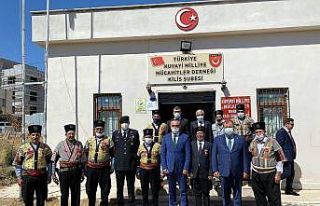 Gazileri yalnız bırakmadılar