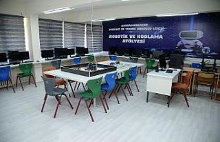 Genç bilim insanlarına robotik ve kodlama atölyesi