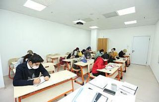 Gençlik Merkezinde YKS’ye hazırlandılar, üniversiteyi...