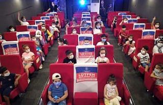 Gezen sinema tırı Beyoğlu’nda