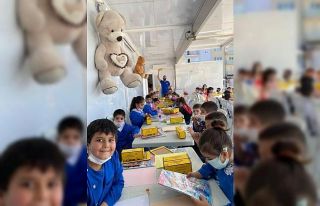 Gezici Motivasyon ve Eğitim Tırı, Denizlili çocuklarla...