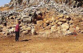 Gizemli Kent ‘Thera’da kazılar sürüyor