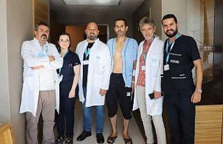 Göğüs kafesi açılmadan kalp kapağı değiştirildi