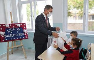 Gölbaşı Belediye Başkanı Şimşek, öğrencileri...