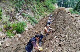 Görevi devralan muhtar 25 yıllık su sorununu ortadan...
