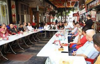 Gültak: "Çarşı esnafımızı görmezden gelemeyiz"