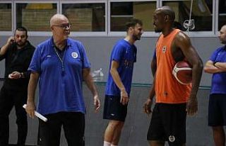 Hakan Yavuz: "Bu takım seyirciyle beraber daha...