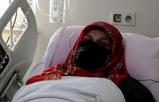 Hamileyken korona virüse yakalandı, aşı pişmanlığını...