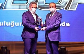 Hasan Yıldırım’a ’Yılın Sanayicisi Ödülü’