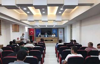 Hayvan yetiştiriciliğini bilimsel olarak öğreniyorlar