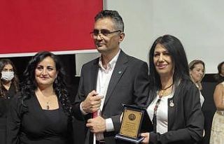 Hüseyin Pehlivan’a rol model ödülü