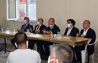 İçişleri Bakanı Soylu taziye ziyareti için Ağrı’da