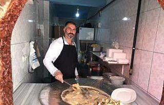 Iğdır’da balıklar tezgahlarda yerini aldı, fiyatlar...