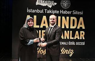 İHA’ya “Alanında İz Bırakan Gazeteci” ödülü