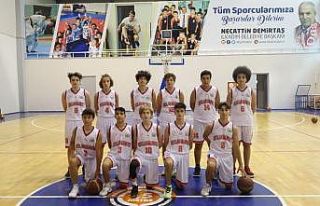 İlkadım’ın basketçileri yeni sezonda yeni formayla...