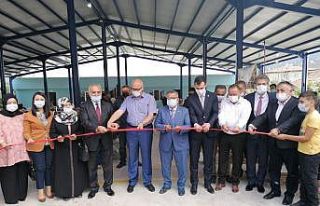 İnhisar’da kapalı pazar yeri açıldı