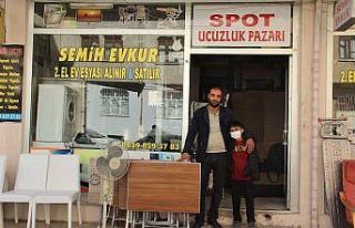 İş yerlerini ikinci el eşyalarla doldurdular, öğrencilerin...