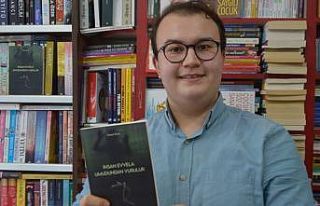 İsmet Katı’nın ilk şiir kitabı çıktı