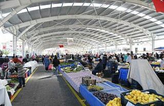 Isparta’da bir mahalle daha kapalı pazar yerine...