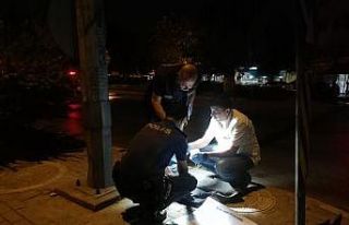 İzmir polisi dedektif gibi iz sürdü: Yayaya çarpıp...