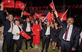İzmir’de 9 Eylül resepsiyonu