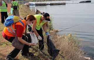 İzmit’te beşeri atıklar toplandı