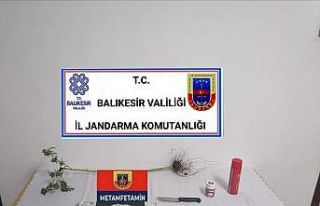 Jandarmadan 3 şahsa uyuşturucu operasyonu